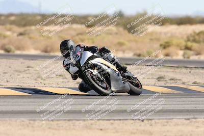 media/Nov-01-2025-CVMA (Sat) [[fc0f7531b8]]/Race 8-Supersport Middleweight/